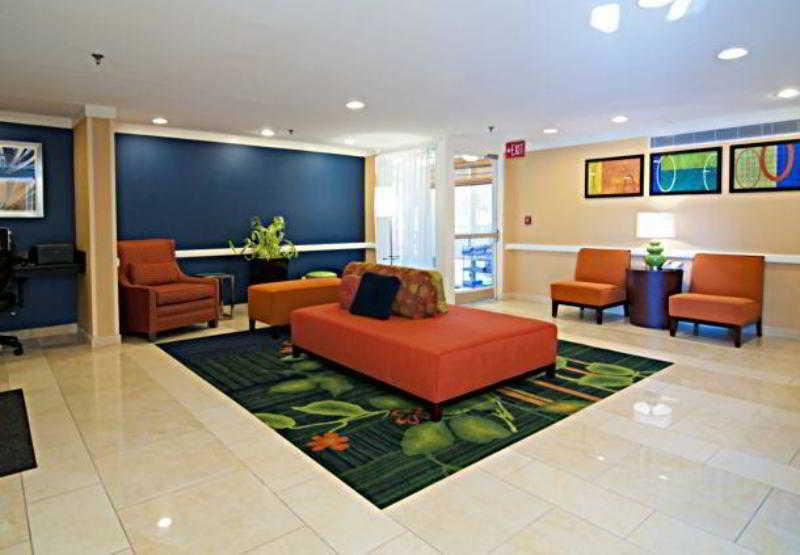 Days Inn By Wyndham Florence Near Civic Center Экстерьер фото